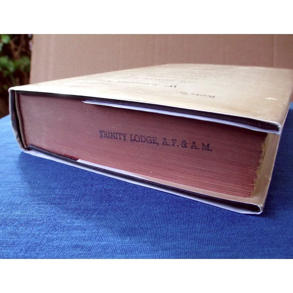 Book: A Writer's Notebook by W. Somerset Maugham - Picture 6 of 12